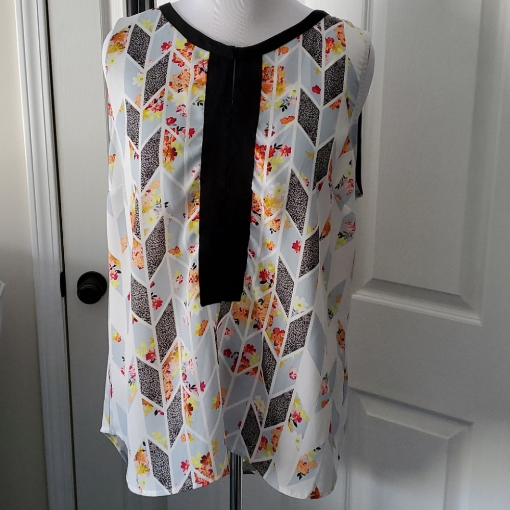 CAbi sleeveless blouse XL